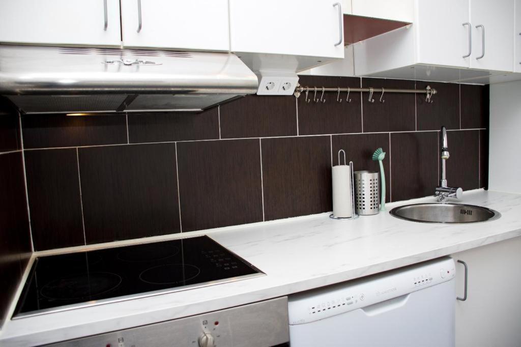 Entire Apartment Malmo 2 Bedrooms-Tv Lounge-Balcony Zewnętrze zdjęcie