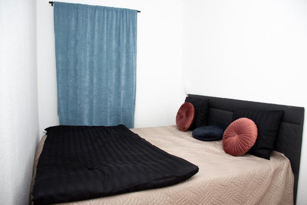 Entire Apartment Malmo 2 Bedrooms-Tv Lounge-Balcony Zewnętrze zdjęcie